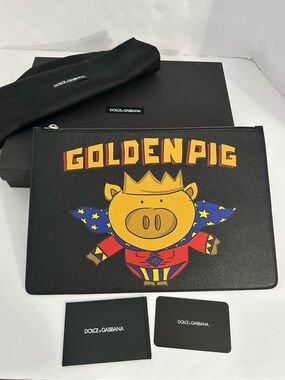 DOLCE &GABBANA Golden Pig Black Leather Zip Pouch Clutch NEW IN BOX Italy